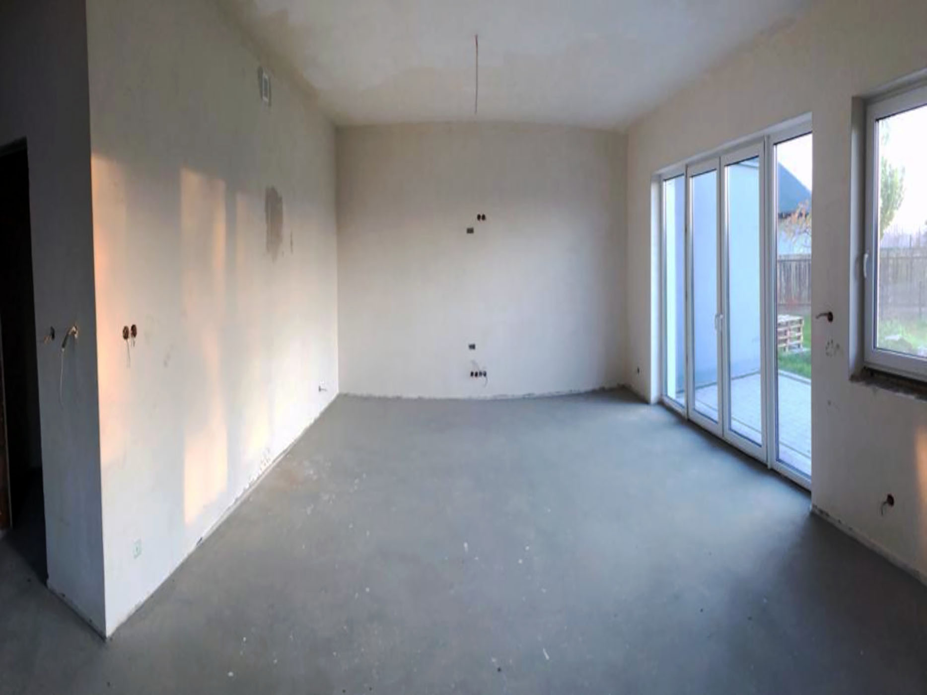 Remonty mieszkań Warszawa - salon przed remontem, stan developerski